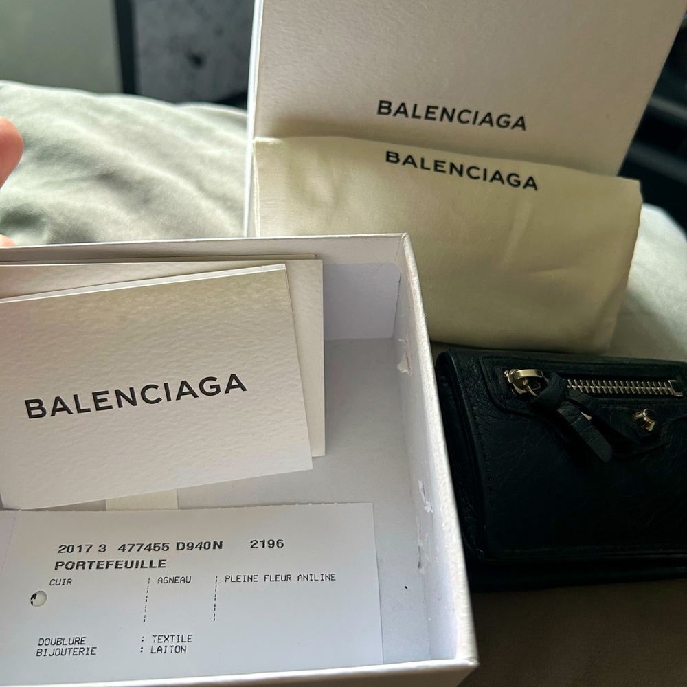 Balenciaga Nero Mini Wallet,EUC with Box